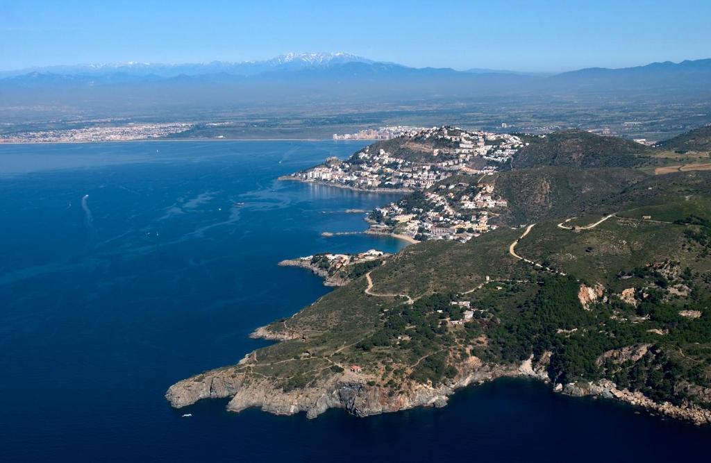 Hostal Puig Rom Roses Esterno foto