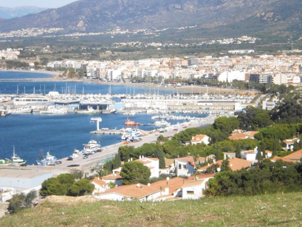 Hostal Puig Rom Roses Esterno foto